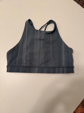 lululemon athletica Charcoal Strappy High-Neck Sports Bra size 10 EUC